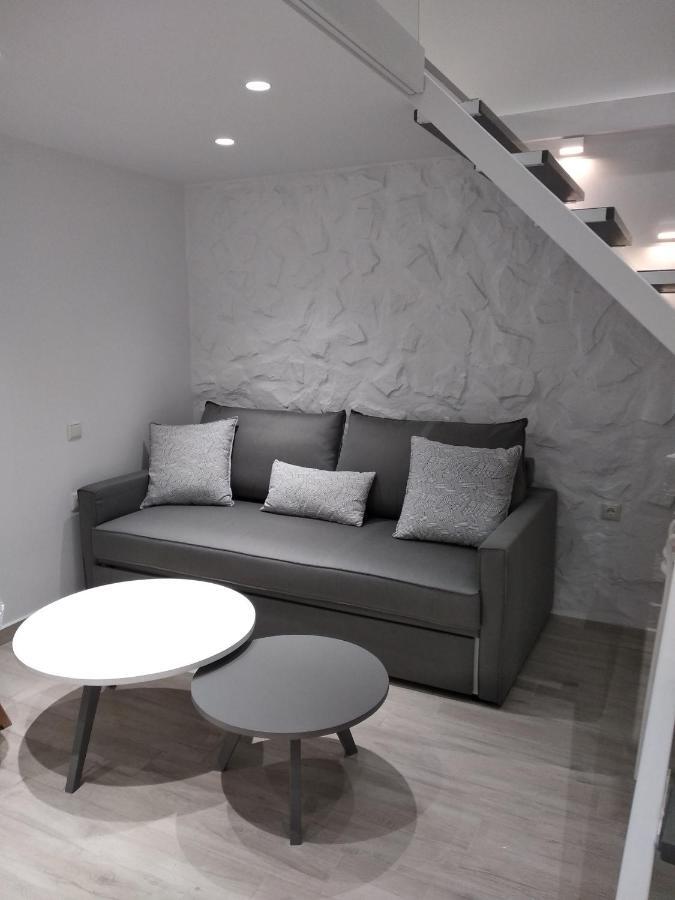 Marina'S Suites Naxos City Buitenkant foto