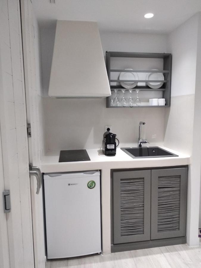 Marina'S Suites Naxos City Buitenkant foto